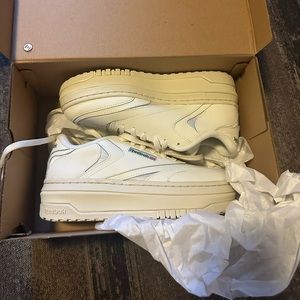 Reebok Club C Extra NWT